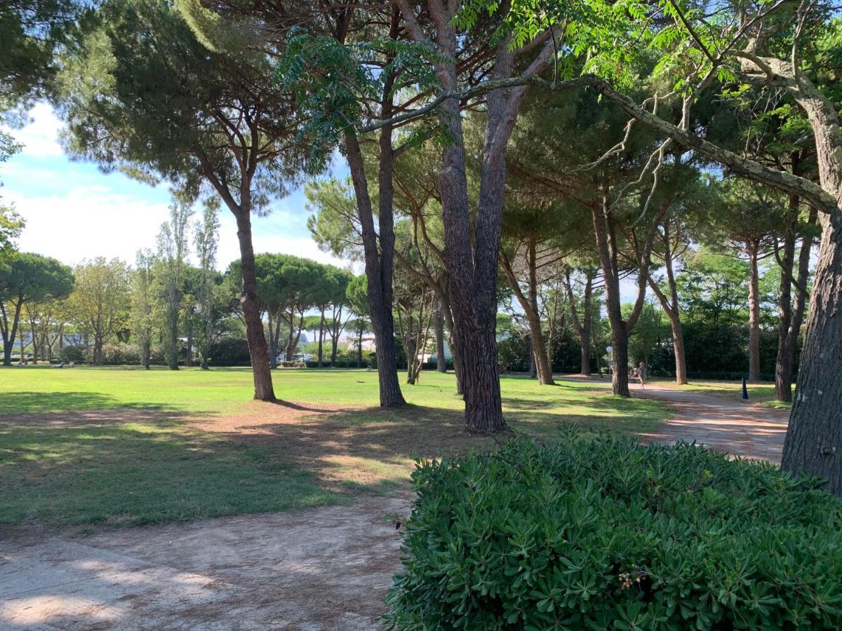 Super Appart ! Terrasse, Clim, Parking, 2Min Plage. La Grande-Motte Kültér fotó